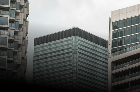 Financing invoices and managing credit risk